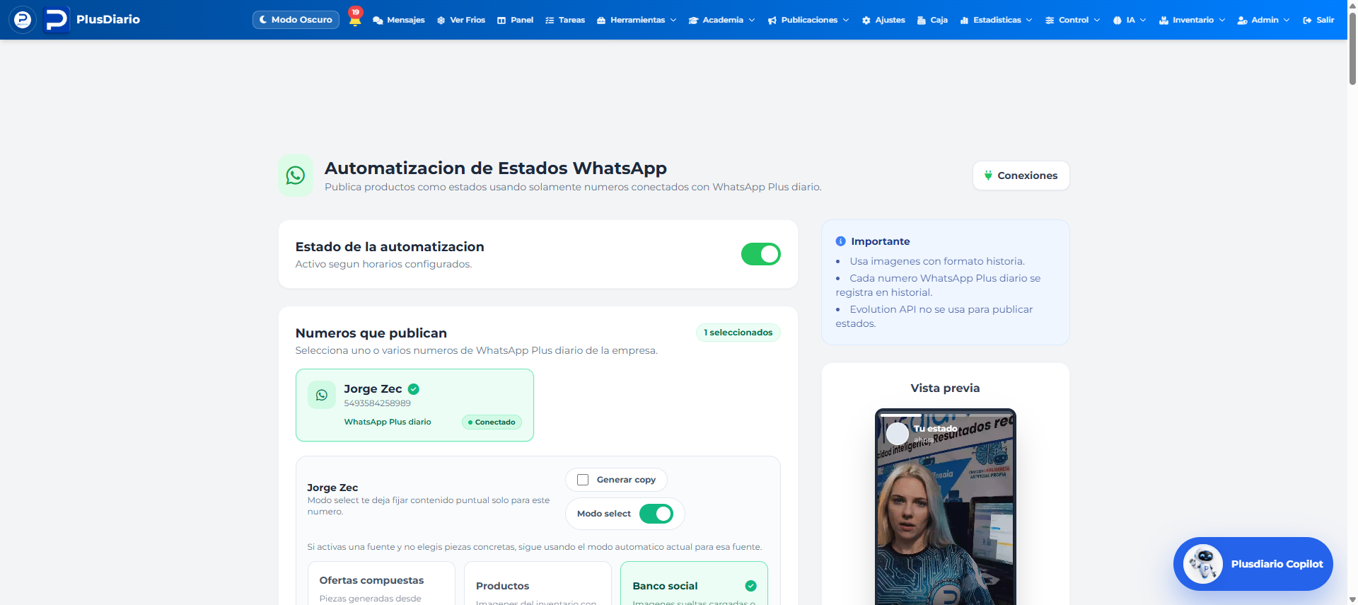 Automatización real de estados de WhatsApp; el número y la identidad están difuminados.